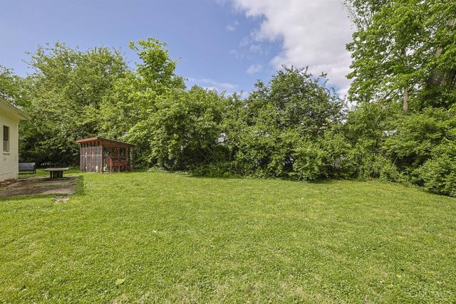 1530 Maple Avenue, Wyoming, OH 45215