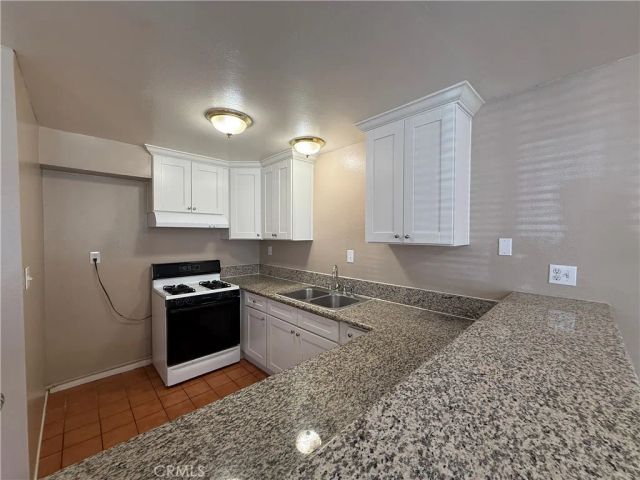 1134 W Stoneridge Court D, Ontario, CA 91762