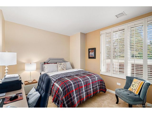 4875 S Monaco St 105, Denver, CO 80237