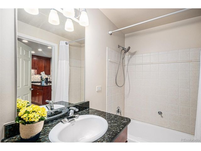 4875 S Monaco St 105, Denver, CO 80237