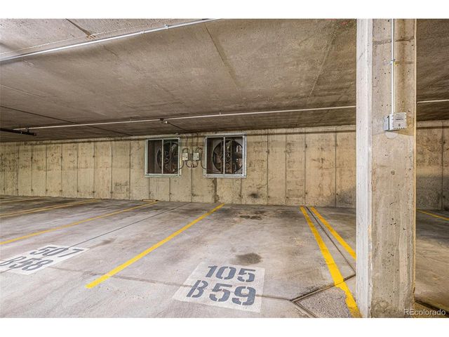 4875 S Monaco St 105, Denver, CO 80237