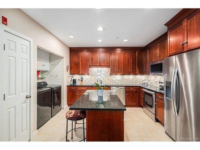 4875 S Monaco St 105, Denver, CO 80237