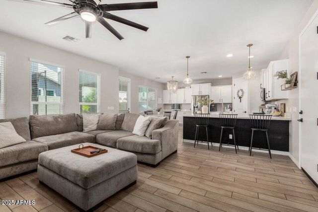 11526 E SHEPPERD Avenue, Mesa, AZ 85212