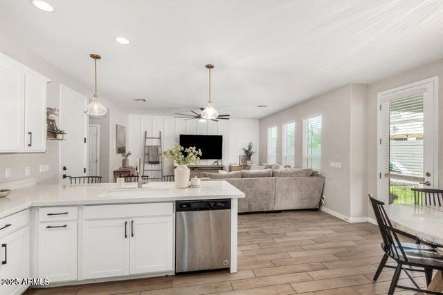 11526 E SHEPPERD Avenue, Mesa, AZ 85212