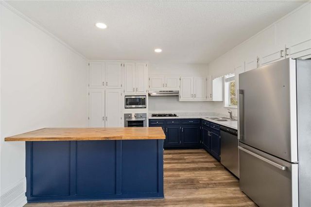 1535 Lake Jodeco Road, Jonesboro, GA 30236