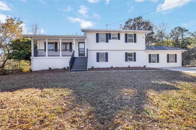 1535 Lake Jodeco Road, Jonesboro, GA 30236