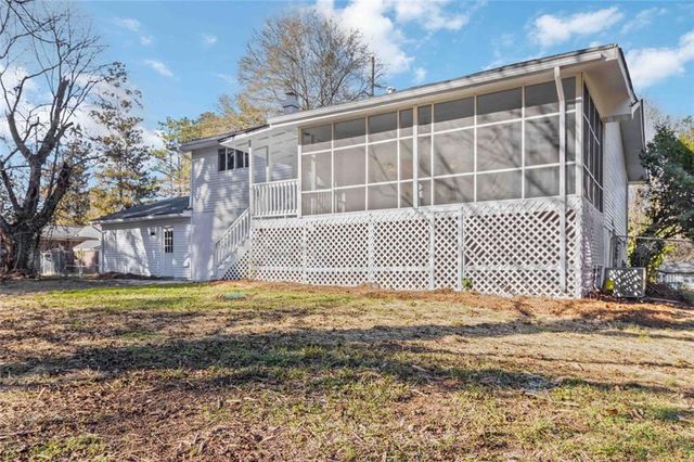 1535 Lake Jodeco Road, Jonesboro, GA 30236