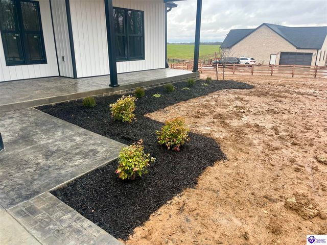 321 Thompson Road, Rineyville, KY 40162