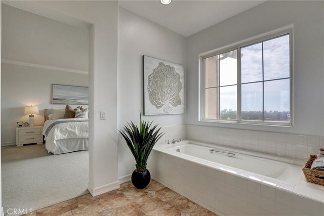 1402 Sea Ridge Drive, Newport Beach, CA 92660