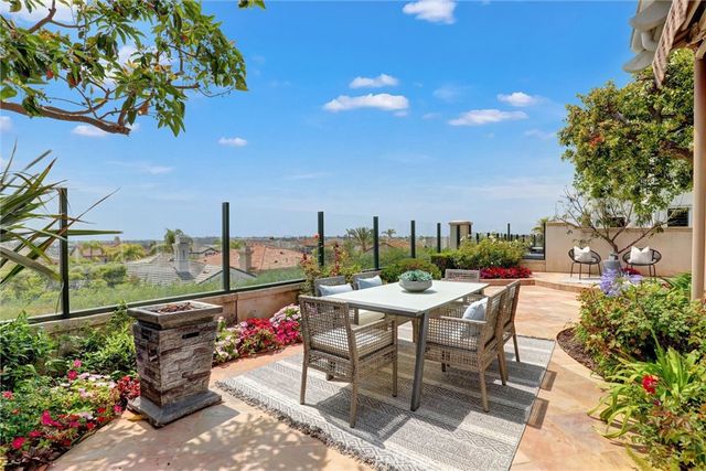 1402 Sea Ridge Drive, Newport Beach, CA 92660