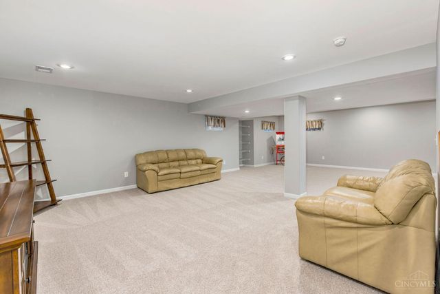 7367 Sussex Drive, West Chester, OH 45069