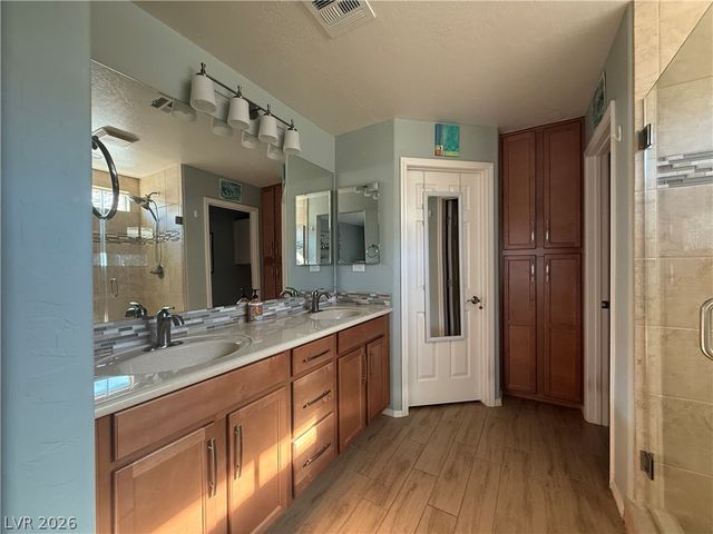 5841 Montina Vines Street, North Las Vegas, NV 89081