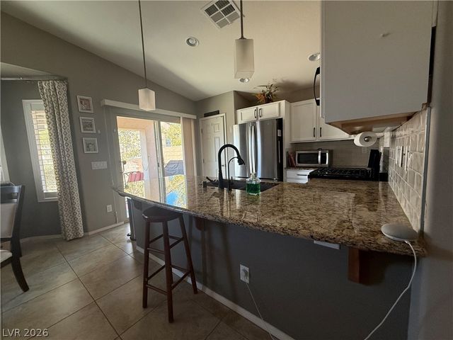 5841 Montina Vines Street, North Las Vegas, NV 89081