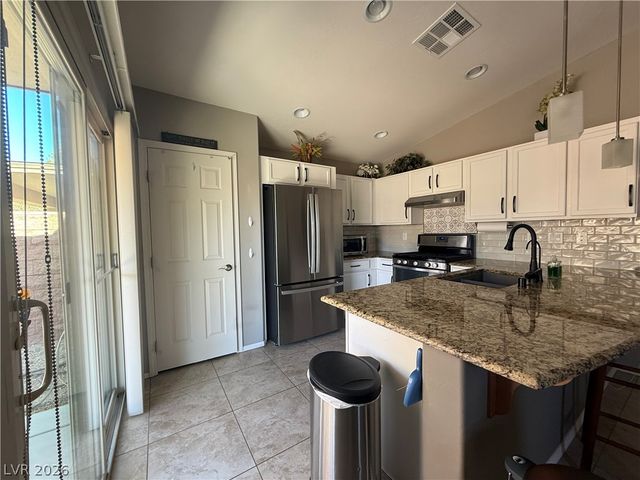 5841 Montina Vines Street, North Las Vegas, NV 89081