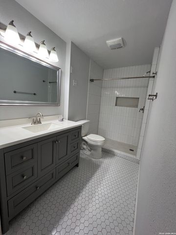 9553 Coolbrook, San Antonio, TX 78250