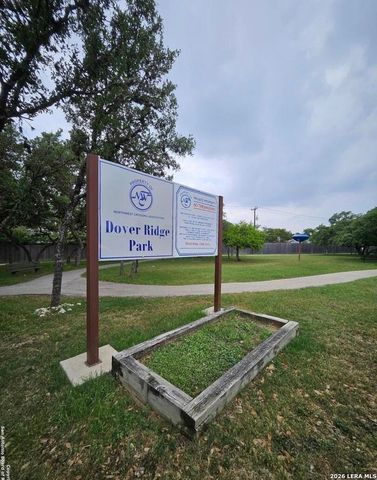 9553 Coolbrook, San Antonio, TX 78250