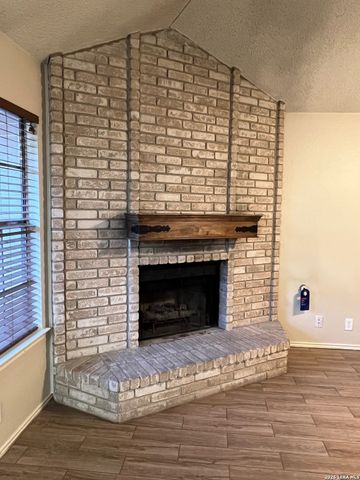 9553 Coolbrook, San Antonio, TX 78250