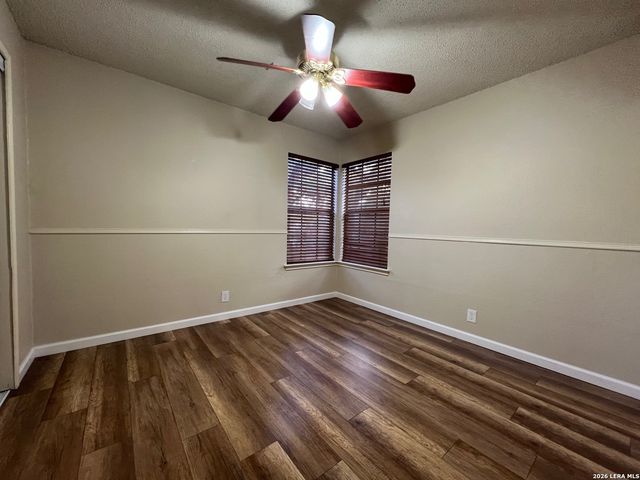 9553 Coolbrook, San Antonio, TX 78250