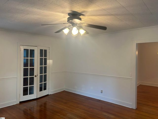 204 Elm Street, Clinton, SC 29325