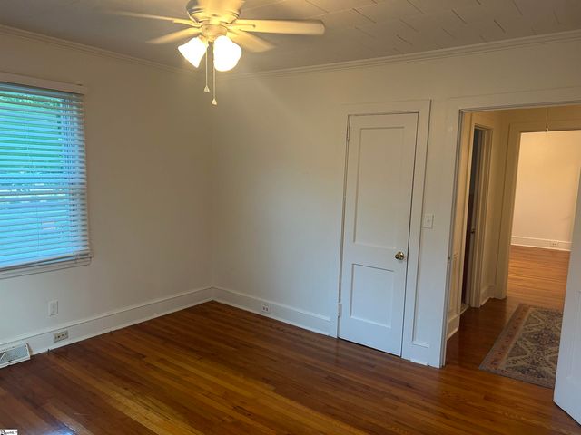 204 Elm Street, Clinton, SC 29325