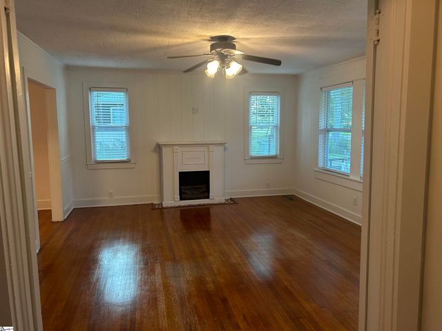 204 Elm Street, Clinton, SC 29325