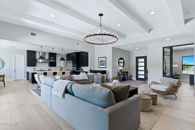 13081 E JUAN TABO Road, Scottsdale, AZ 85255