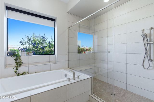 13081 E JUAN TABO Road, Scottsdale, AZ 85255
