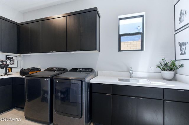 13081 E JUAN TABO Road, Scottsdale, AZ 85255