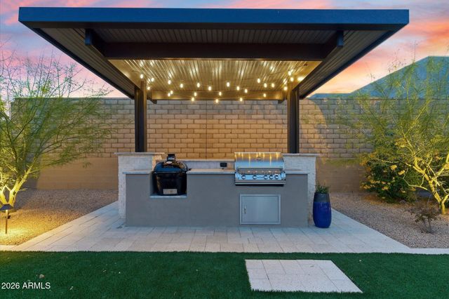 13081 E JUAN TABO Road, Scottsdale, AZ 85255