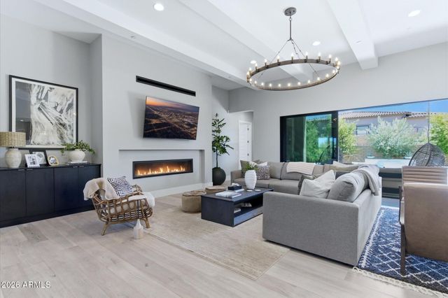 13081 E JUAN TABO Road, Scottsdale, AZ 85255