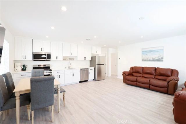 18623 Bryant Street, Northridge, CA 91324