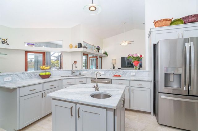 100 N GREEN DOLPHIN DRIVE, Cape Haze, FL 33946