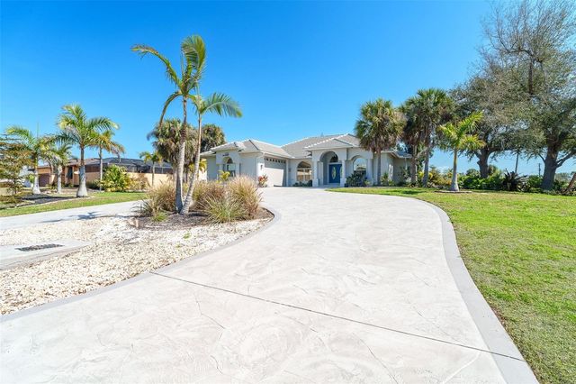 100 N GREEN DOLPHIN DRIVE, Cape Haze, FL 33946