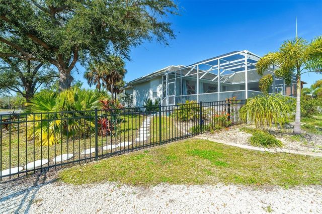 100 N GREEN DOLPHIN DRIVE, Cape Haze, FL 33946