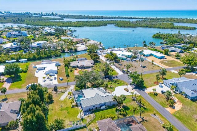 100 N GREEN DOLPHIN DRIVE, Cape Haze, FL 33946