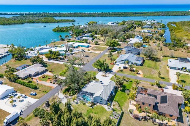 100 N GREEN DOLPHIN DRIVE, Cape Haze, FL 33946