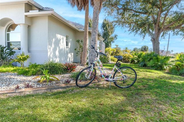 100 N GREEN DOLPHIN DRIVE, Cape Haze, FL 33946