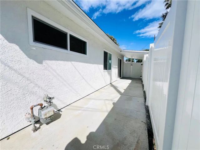 9010 wilbur Avenue, Northridge, CA 91325