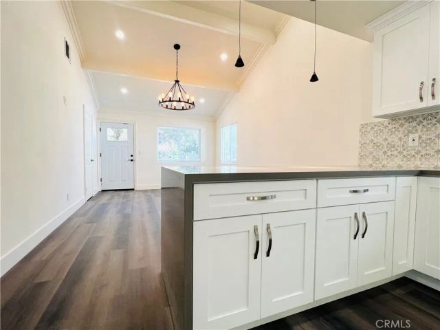 9010 wilbur Avenue, Northridge, CA 91325