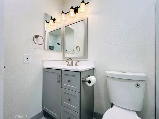 9010 wilbur Avenue, Northridge, CA 91325