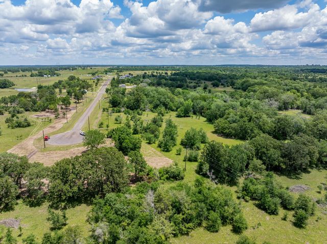 6534 Atakapan Trail, Bedias, TX 77831
