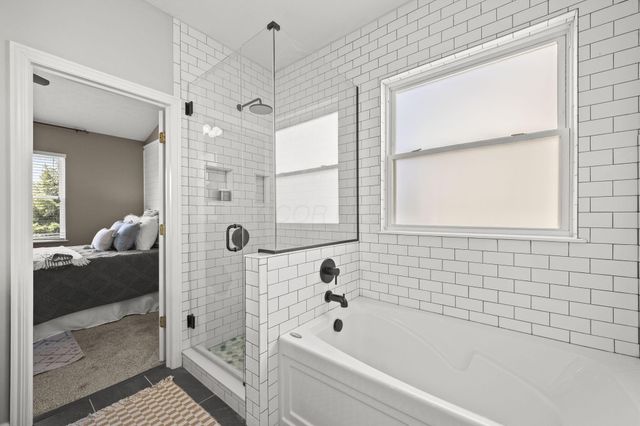 498 Yale Circle, Pickerington, OH 43147
