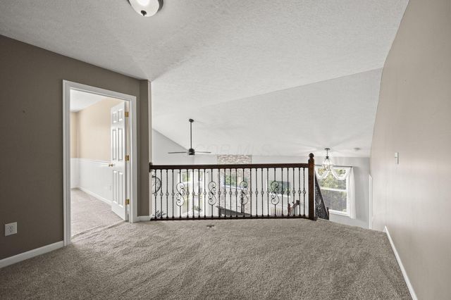 498 Yale Circle, Pickerington, OH 43147