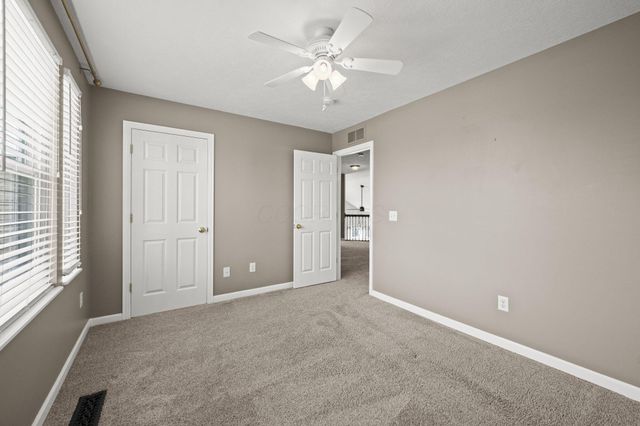 498 Yale Circle, Pickerington, OH 43147