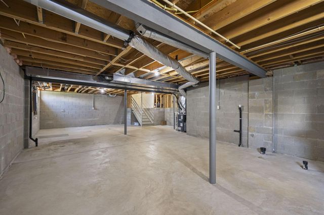 498 Yale Circle, Pickerington, OH 43147