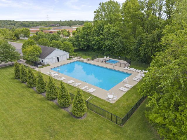 498 Yale Circle, Pickerington, OH 43147