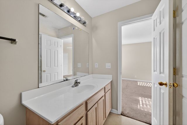 7232 Ole Nottingham Dr, Antioch, TN 37013