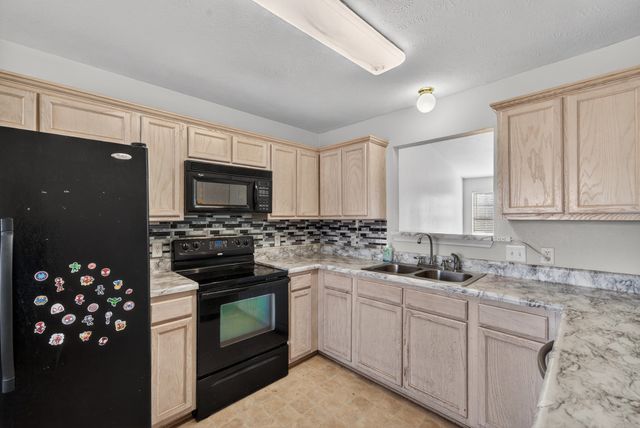 7232 Ole Nottingham Dr, Antioch, TN 37013