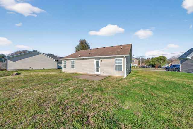 7232 Ole Nottingham Dr, Antioch, TN 37013