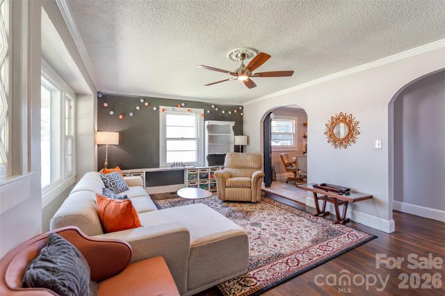 1101 Oakwood Avenue, Kannapolis, NC 28081